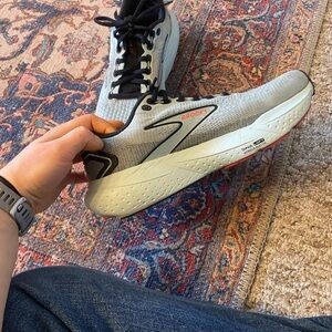 Brooks Women’s Glycerin Running Shoe